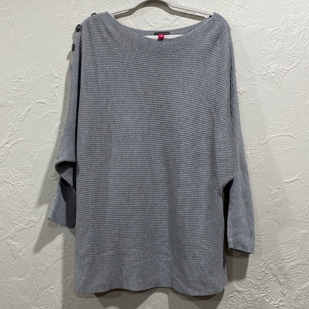 Vince Camuto Side Shoulder Button Detail Gray Ribbed Dolman Sweater size 1X